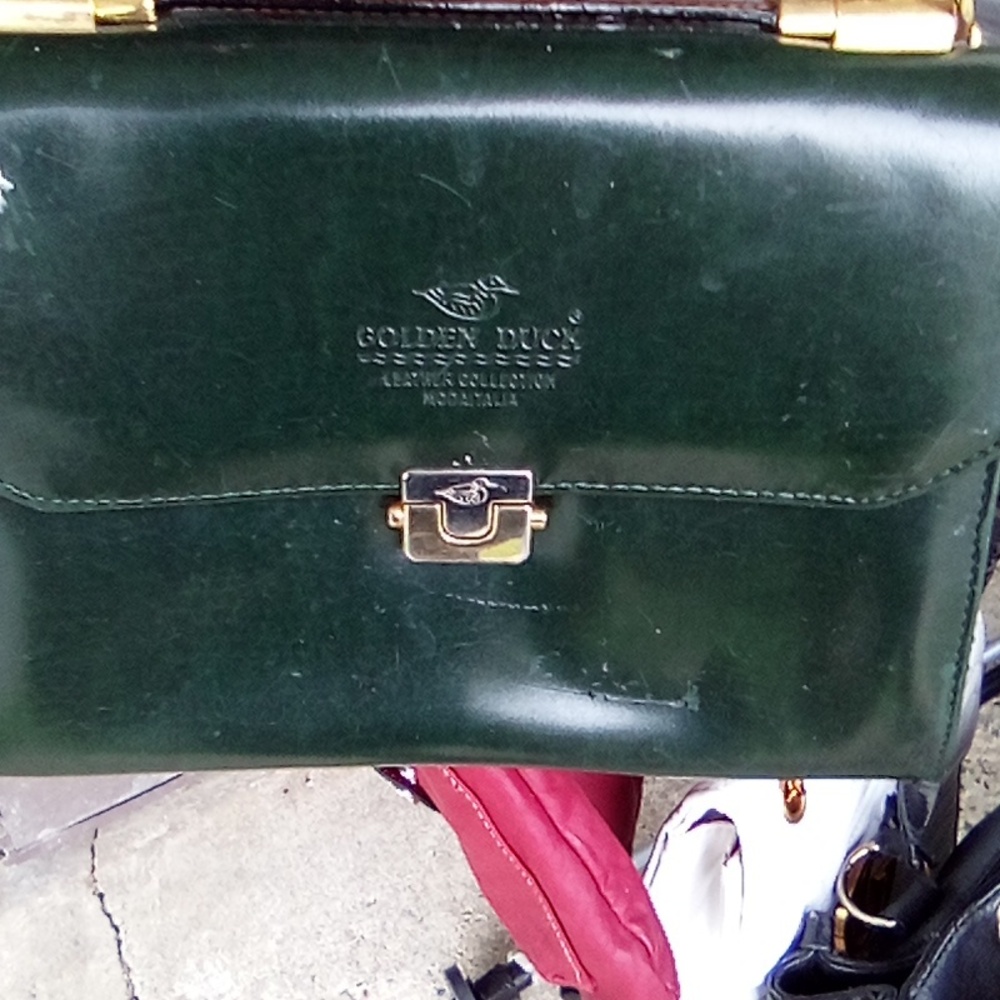 Golden duck purse